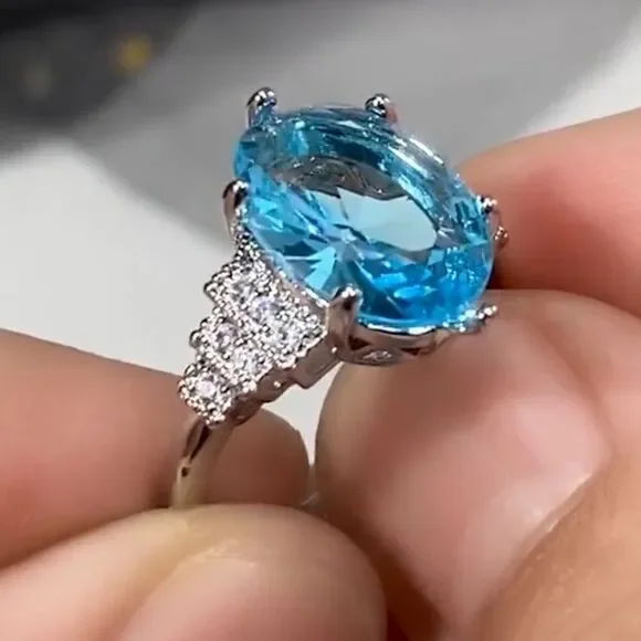 GORGEOUS ❤️925 Sterling Silver Sea Blue Aquamarine Ring Oval - Picture 8 of 10